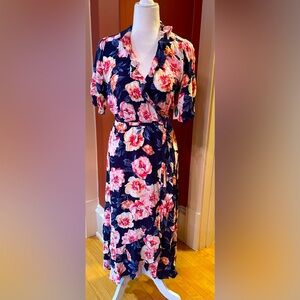 Old Navy floral wrap dress. Size S.